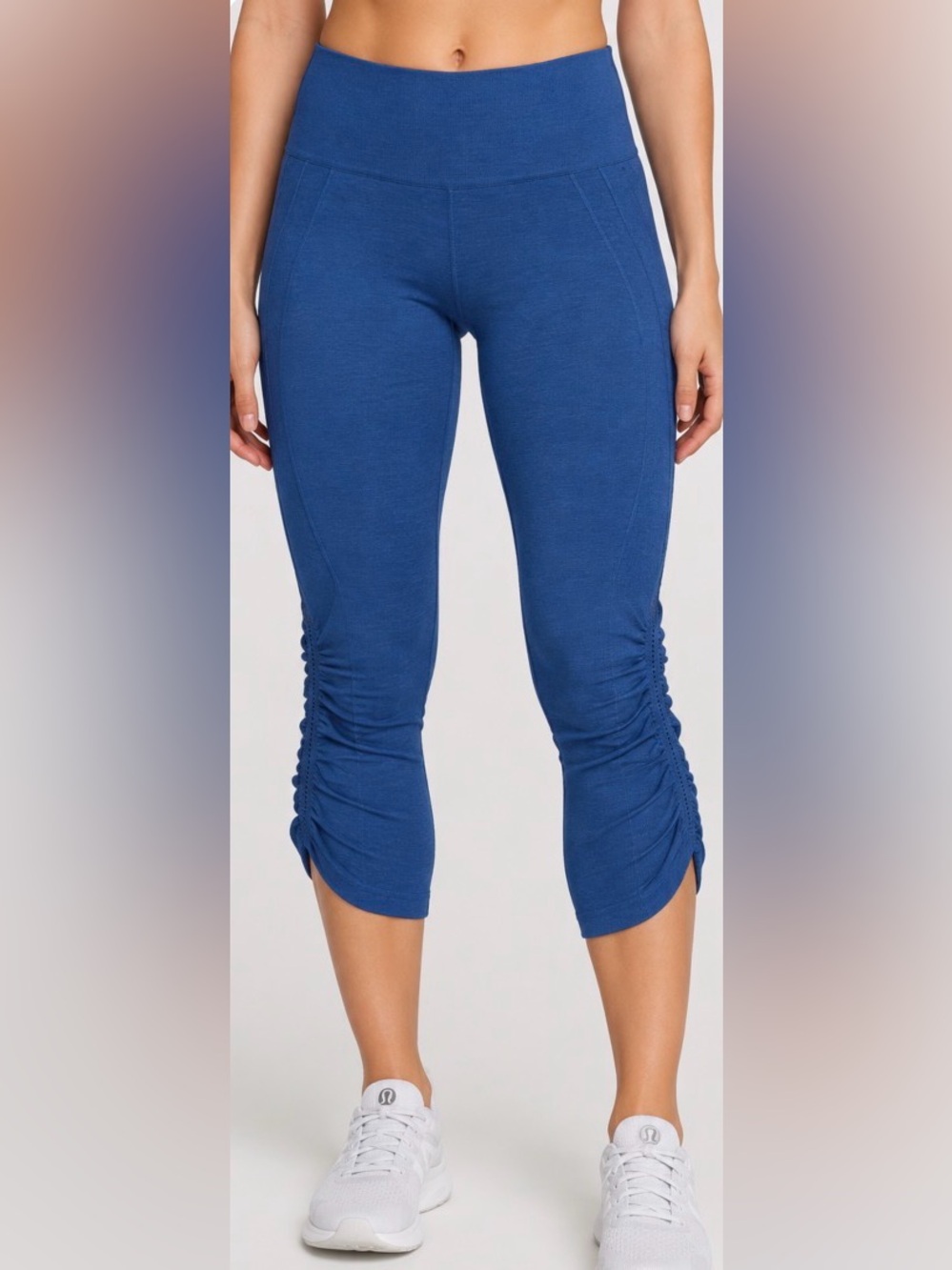 Lululemon Ebb to Street Tight II Ruched Seamless Crop – Blue Size 6